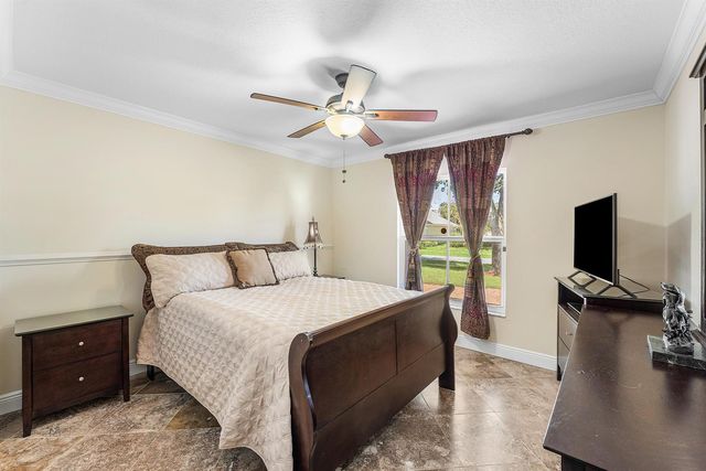 2099 Greenview Cove Drive, Wellington, FL 33414