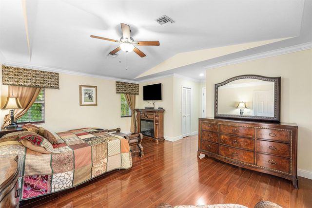 2099 Greenview Cove Drive, Wellington, FL 33414