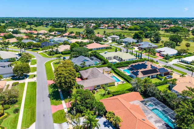 2099 Greenview Cove Drive, Wellington, FL 33414