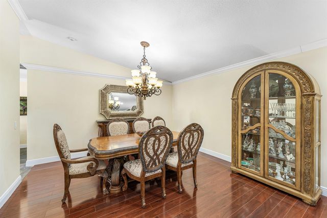 2099 Greenview Cove Drive, Wellington, FL 33414