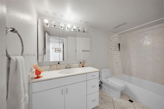 18151 NE 31st Ct 2008, Aventura, FL 33160