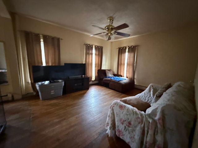 130 Minden St, Boston, MA 02130