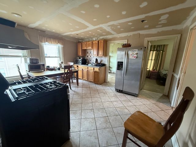 130 Minden St, Boston, MA 02130