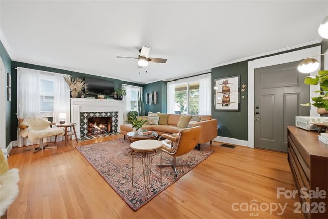 504 W 6th Street, Newton, NC 28658