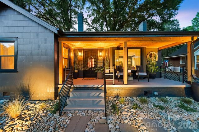 504 W 6th Street, Newton, NC 28658