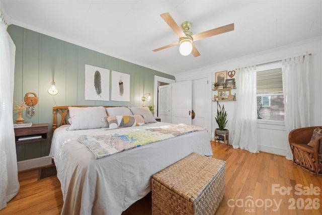 504 W 6th Street, Newton, NC 28658