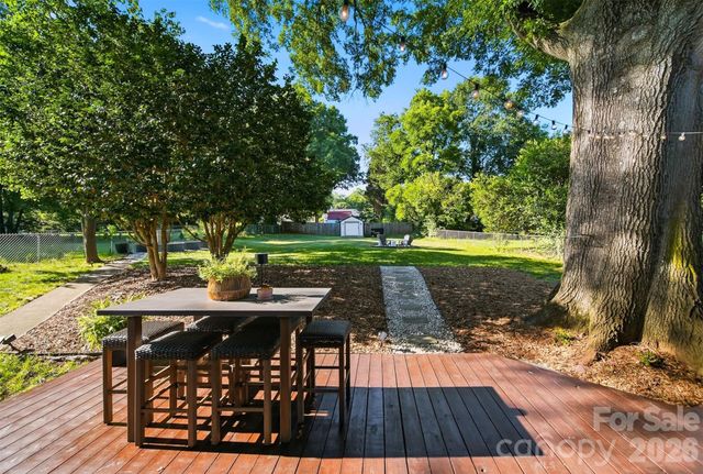 504 W 6th Street, Newton, NC 28658