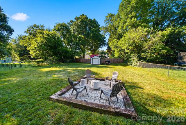 504 W 6th Street, Newton, NC 28658
