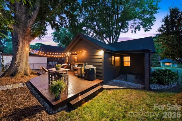 504 W 6th Street, Newton, NC 28658