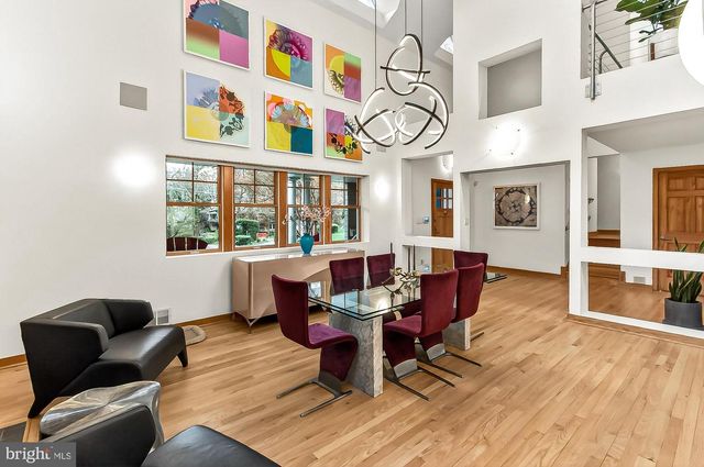 312 W COLUMBIA ST, Falls Church, VA 22046