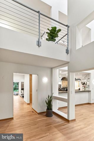 312 W COLUMBIA ST, Falls Church, VA 22046