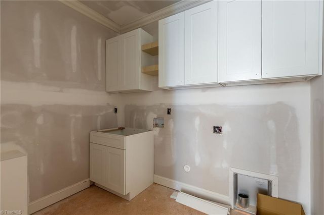 3765 Beroth Circle, Pfafftown, NC 27040