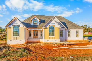 3765 Beroth Circle, Pfafftown, NC 27040