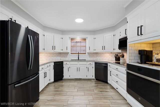 3405 Ramsgate Way, Fort Smith, AR 72908