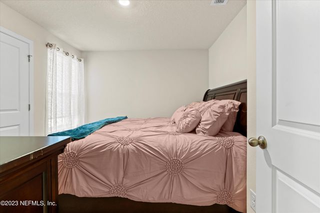 5893-A CREEKSIDE CROSSING, Jacksonville, FL 32210