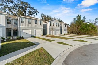 5893-A CREEKSIDE CROSSING, Jacksonville, FL 32210