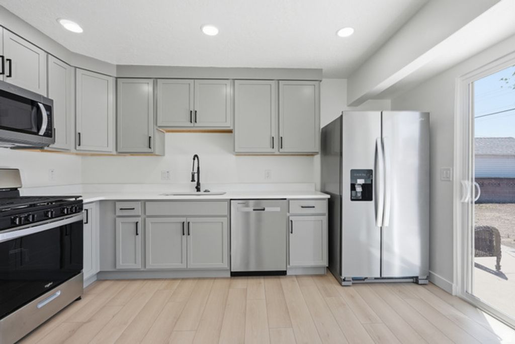 4485 W 5335 S, Kearns, UT 84118