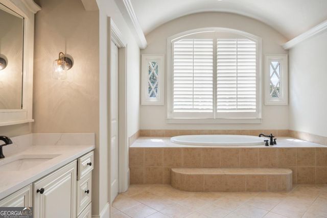 2150 Whitestone Court SE, Smyrna, GA 30080