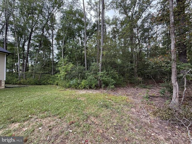170 FOREST GROVE, Colonial Beach, VA 22443