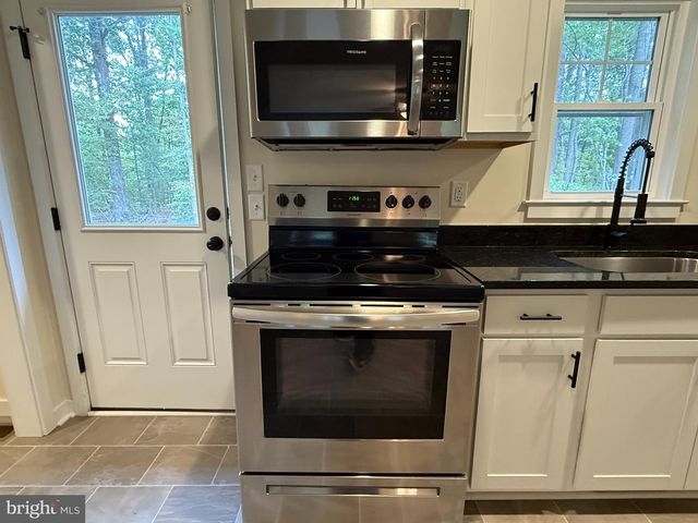 170 FOREST GROVE, Colonial Beach, VA 22443