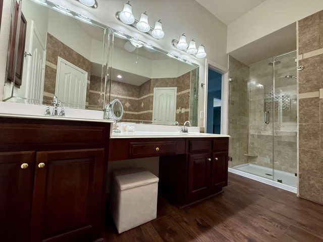 222 Willowood Drive, League City, TX 77573