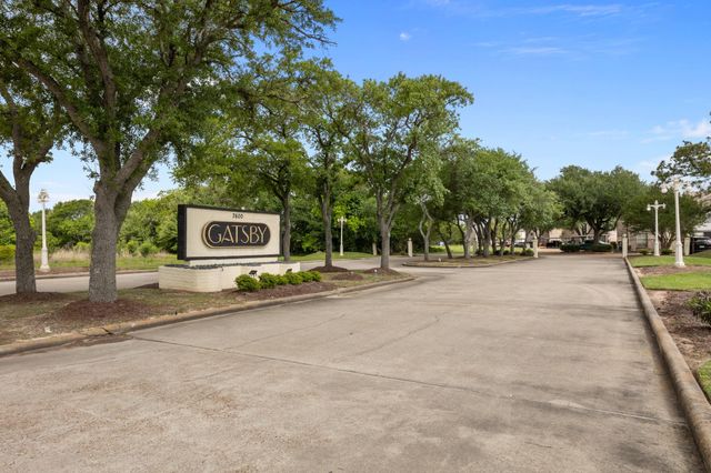7600 Emmett F Lowry Expressway 604, Texas City, TX 77591