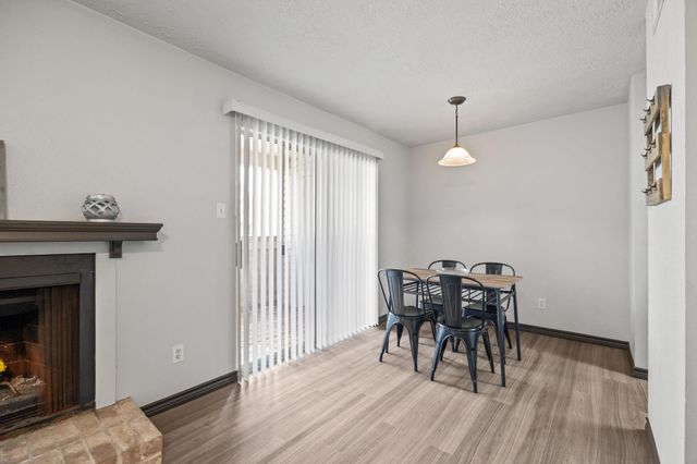 7600 Emmett F Lowry Expressway 604, Texas City, TX 77591