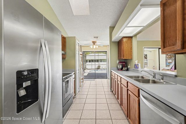 1895 Gallivan Street NW, Palm Bay, FL 32907