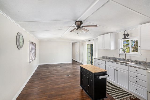 5710 Pear Avenue, Newaygo, MI 49337