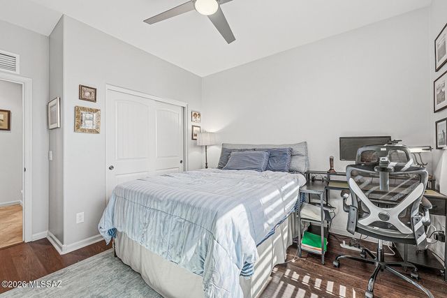 972 N Rams Head Road, Green Valley, AZ 85614