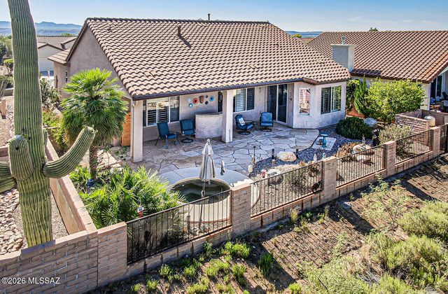 972 N Rams Head Road, Green Valley, AZ 85614