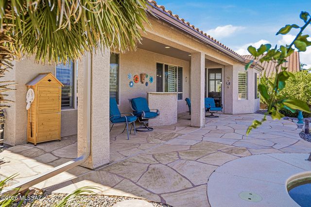 972 N Rams Head Road, Green Valley, AZ 85614