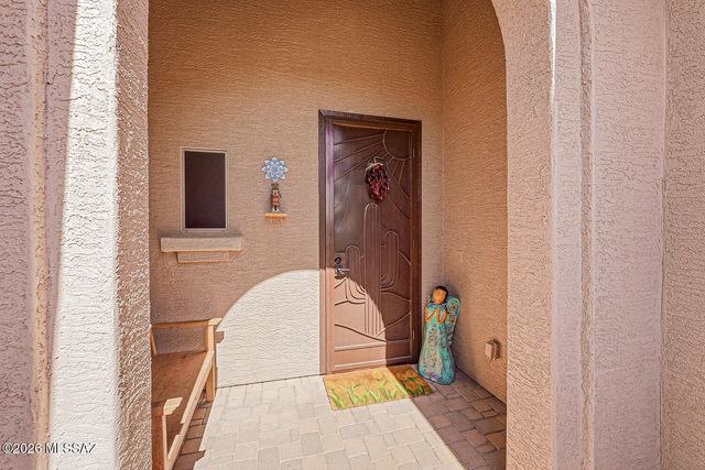 972 N Rams Head Road, Green Valley, AZ 85614