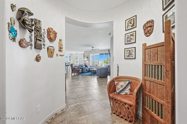 972 N Rams Head Road, Green Valley, AZ 85614