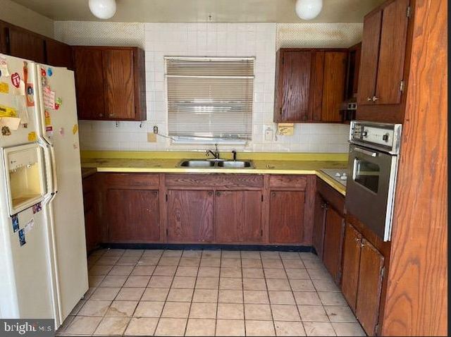 35 EAST LN, Willingboro, NJ 08046