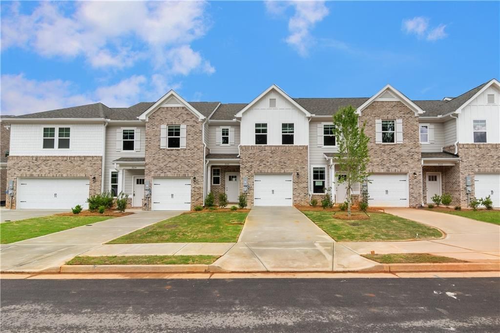 357 Navigator Lane, Mcdonough, GA 30253