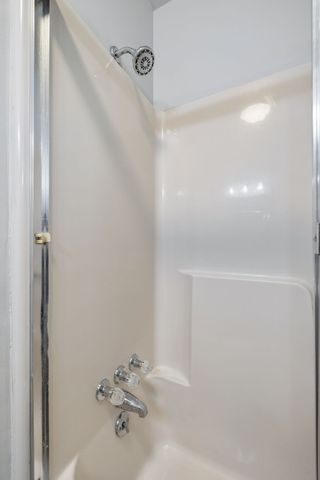 1003 Twin Creek Rd, Charlotte, TN 37036