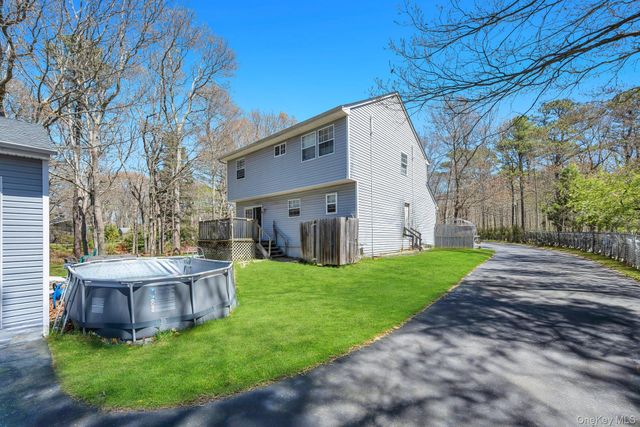 343 Oak Avenue, Riverhead, NY 11901