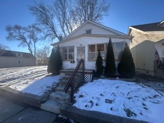 32 E George Avenue, Hazel Park, MI 48030