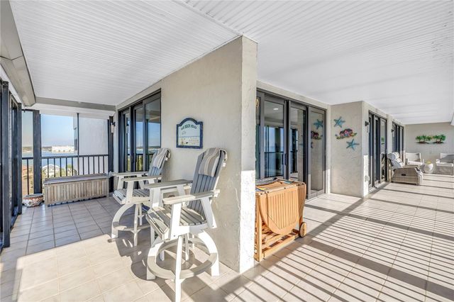 15462 GULF BOULEVARD 1006, Madeira Beach, FL 33708