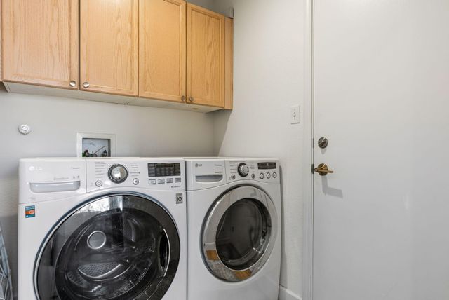 6920 Shale Avenue NE, Albuquerque, NM 87113