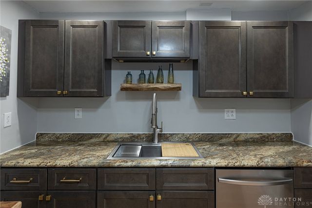 1430 Tennyson Avenue, Dayton, OH 45406