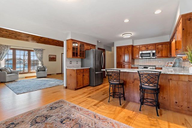 3410 GLENDALE AVENUE, Howard, WI 54313