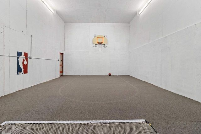 3410 GLENDALE AVENUE, Howard, WI 54313