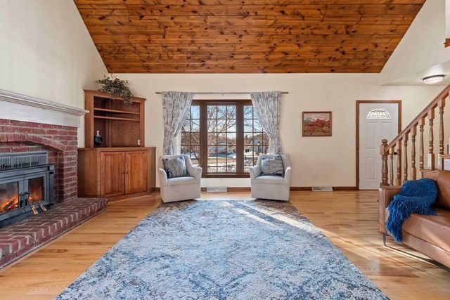 3410 GLENDALE AVENUE, Howard, WI 54313