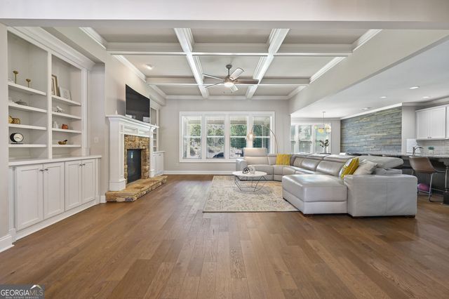 4724 Summer Song Court, Buford, GA 30519