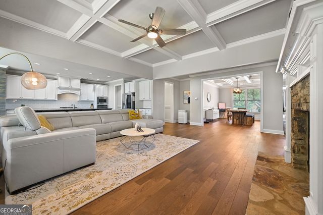 4724 Summer Song Court, Buford, GA 30519