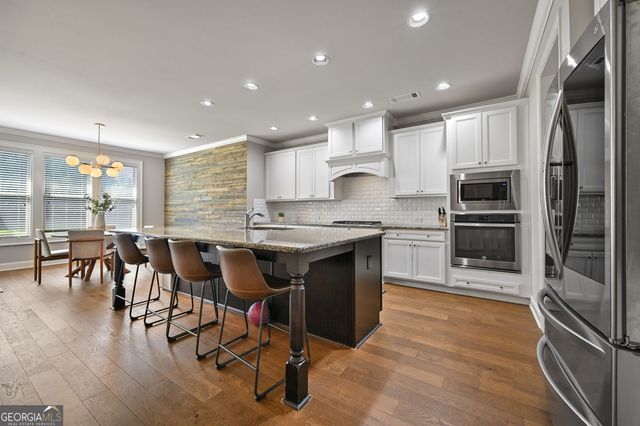4724 Summer Song Court, Buford, GA 30519