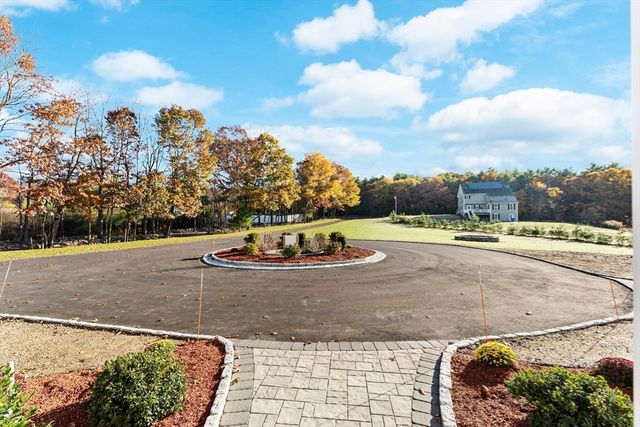 22 Townsend Rd, Shirley, MA 01464