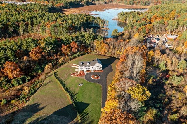 22 Townsend Rd, Shirley, MA 01464